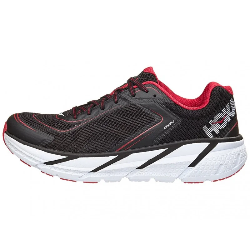 HOKA Napali in Blackracing