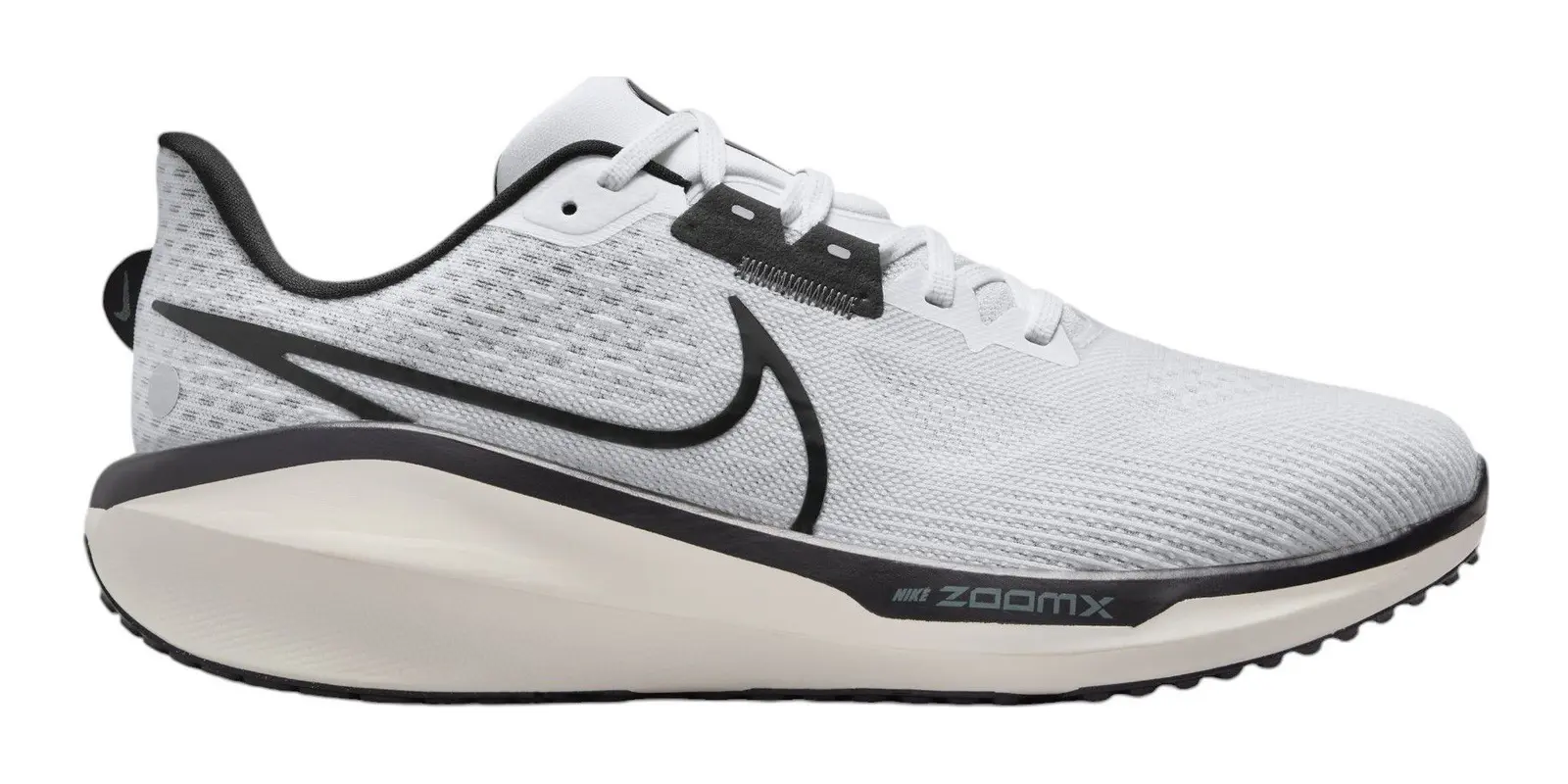 Nike Vomero 17 in White / Black / Green