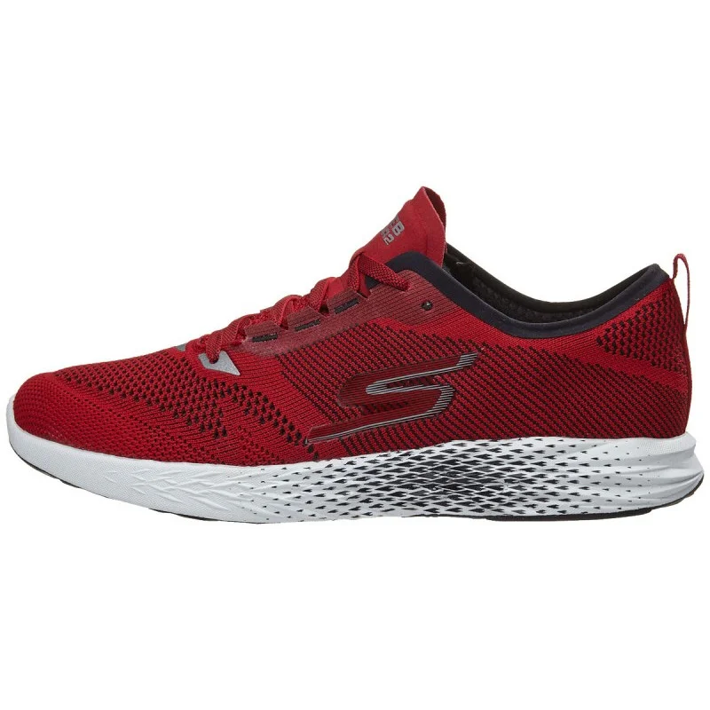 Skechers GOmeb Razor 2 in Red / Black