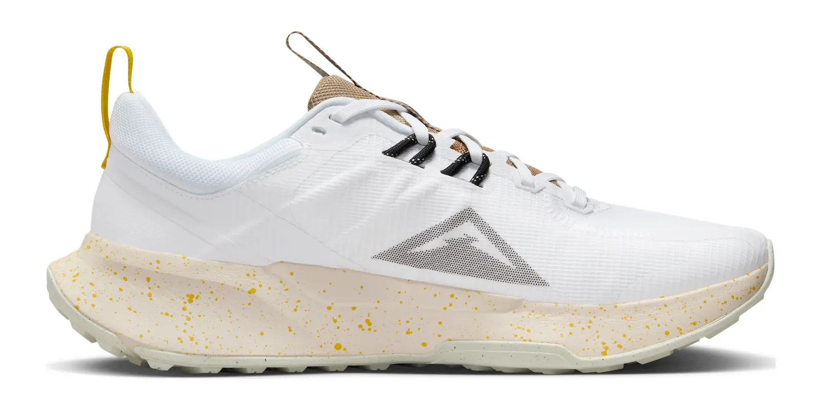 Nike Juniper Trail 2 in White