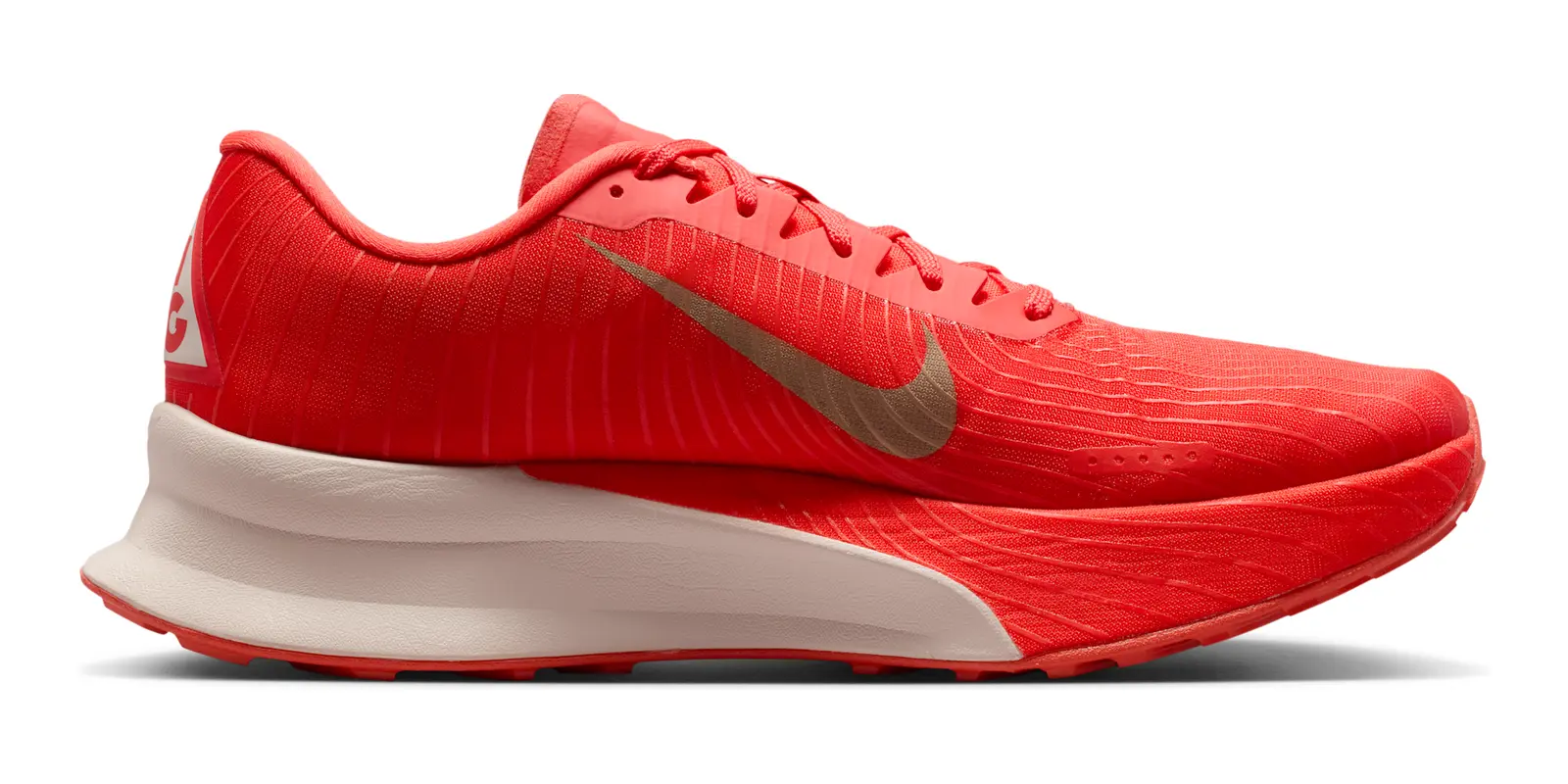 Nike Ultrafly Trail Trail Racing in Red