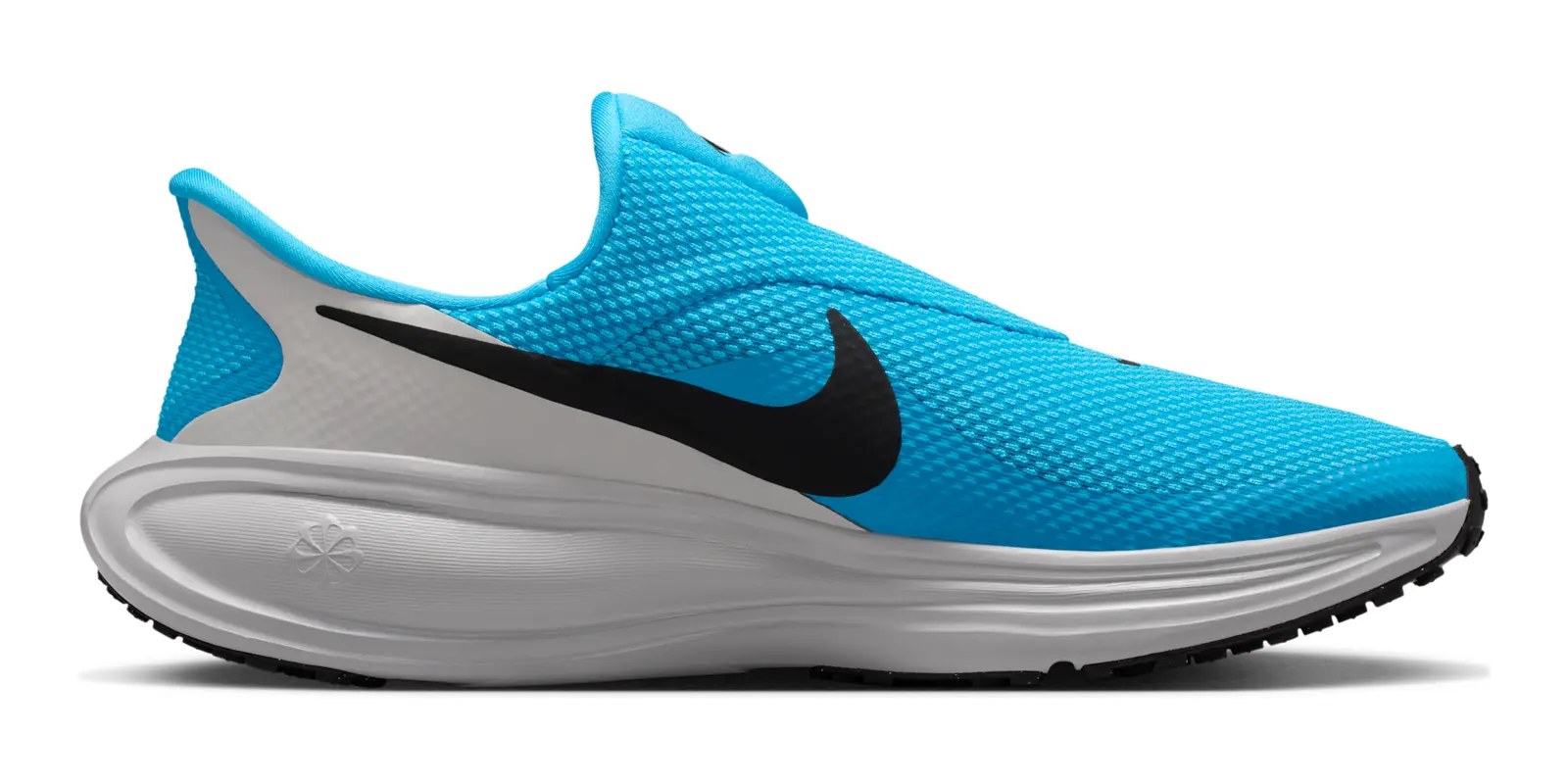 Nike Revolution 8 in Blue