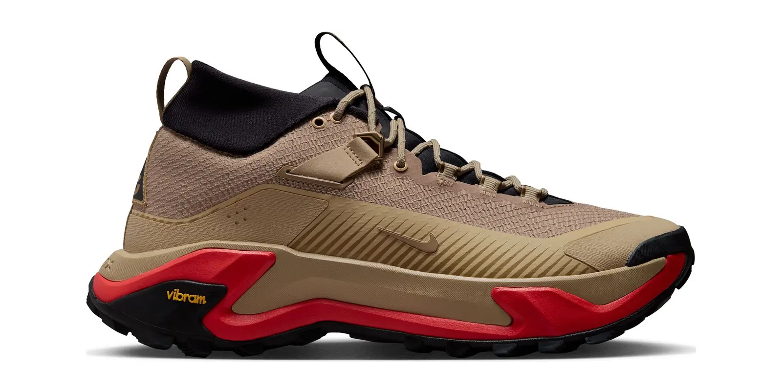 Nike Zegama Hike in British Khaki / Brit Khaki / Linen