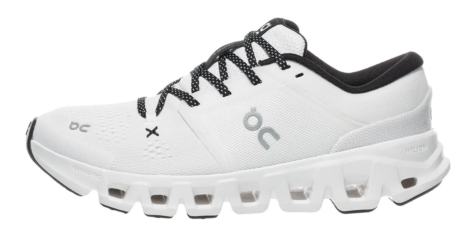 On Cloud X 5 in White / Black