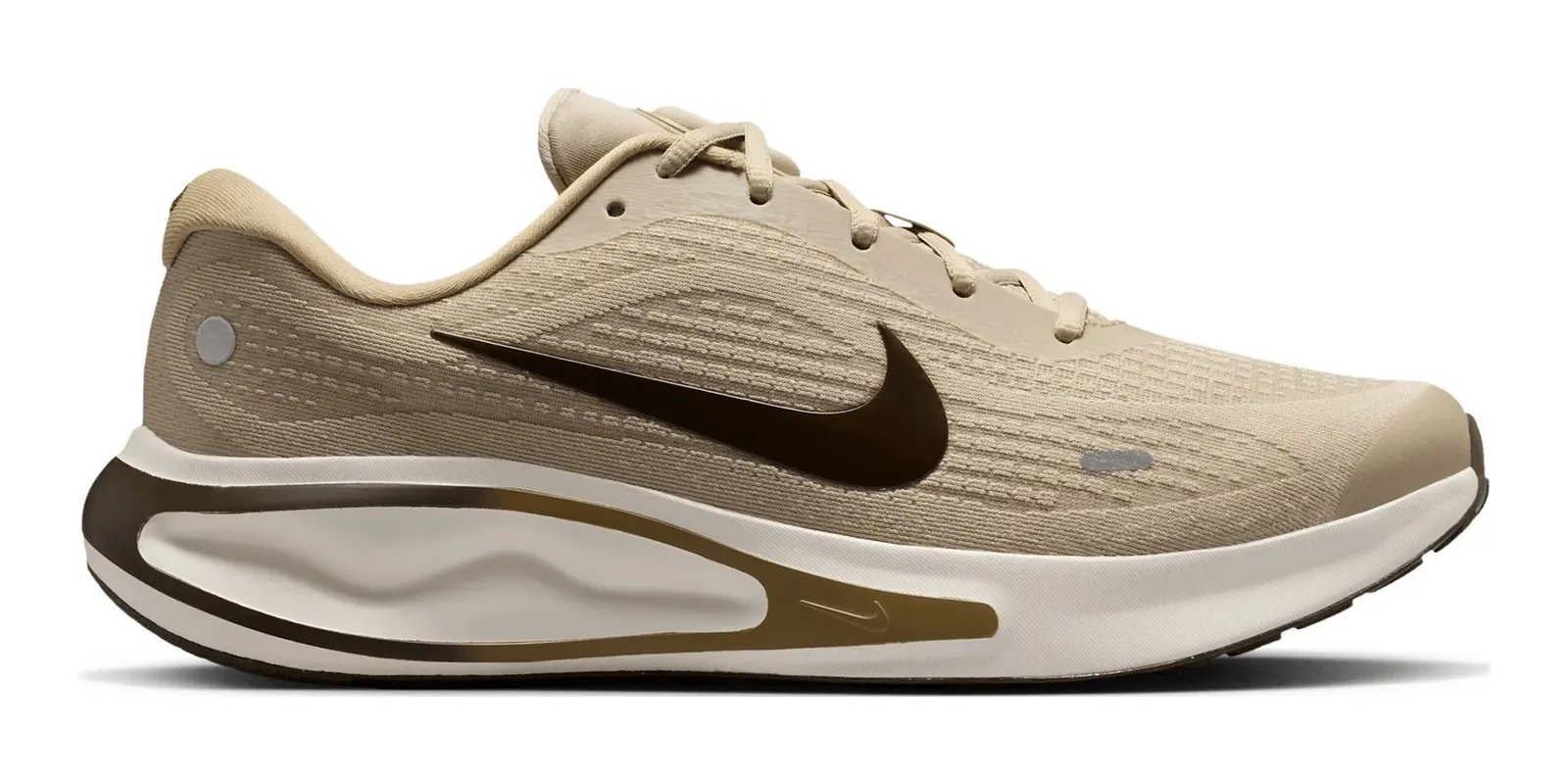 Nike Journey Run in Desert Khaki / Dark Hazel / Sail / Filbert