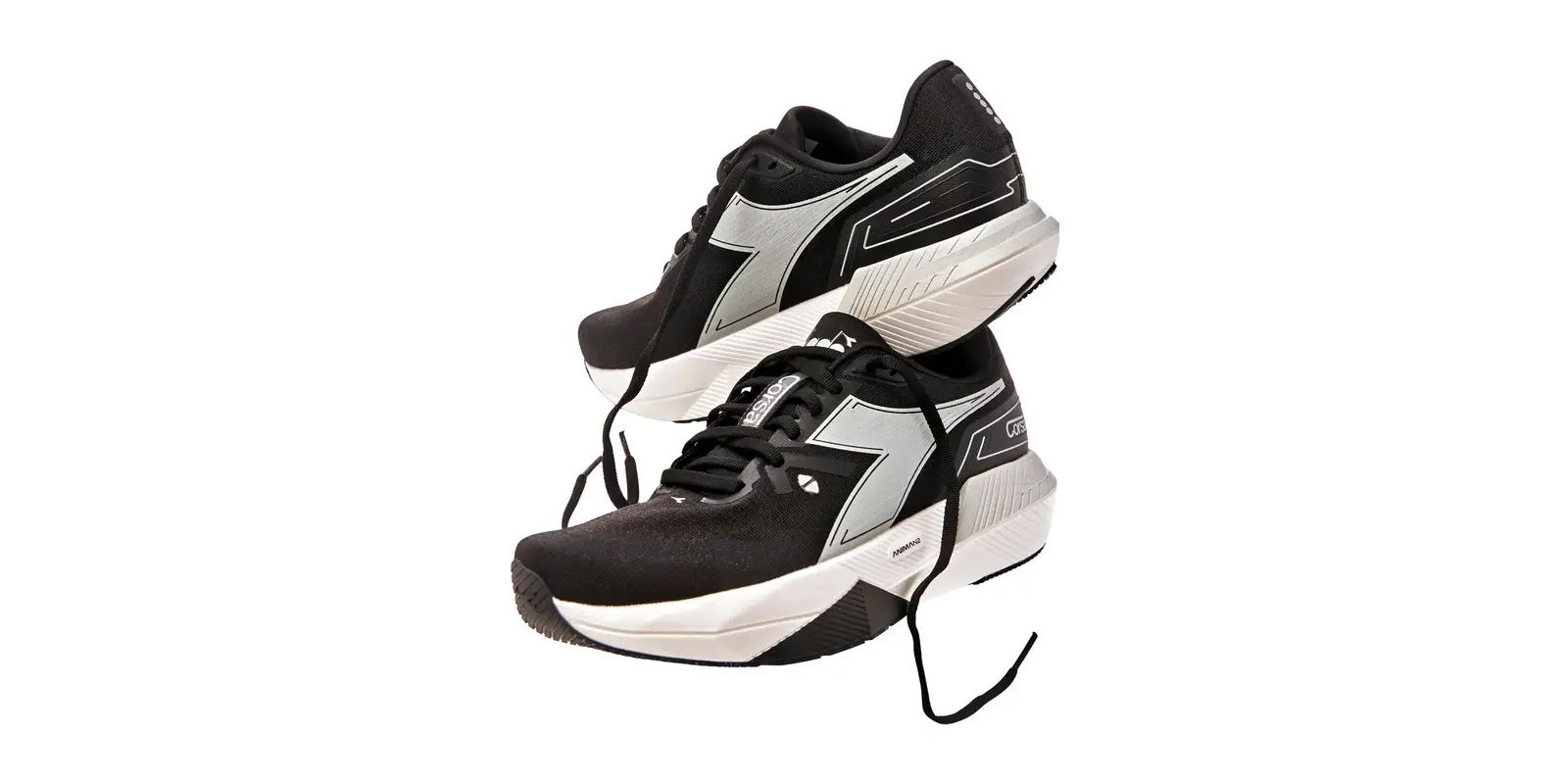 Diadora Corsa in Black / White