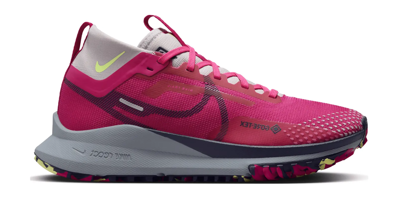 Nike React Pegasus Trail 4 in Pink
