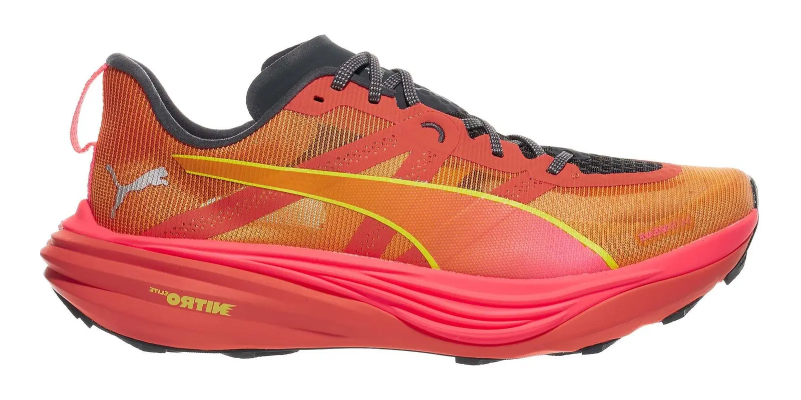 PUMA Deviate NITRO Elite Trail in Melon / Red / Pink