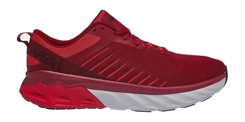 HOKA Arahi 3