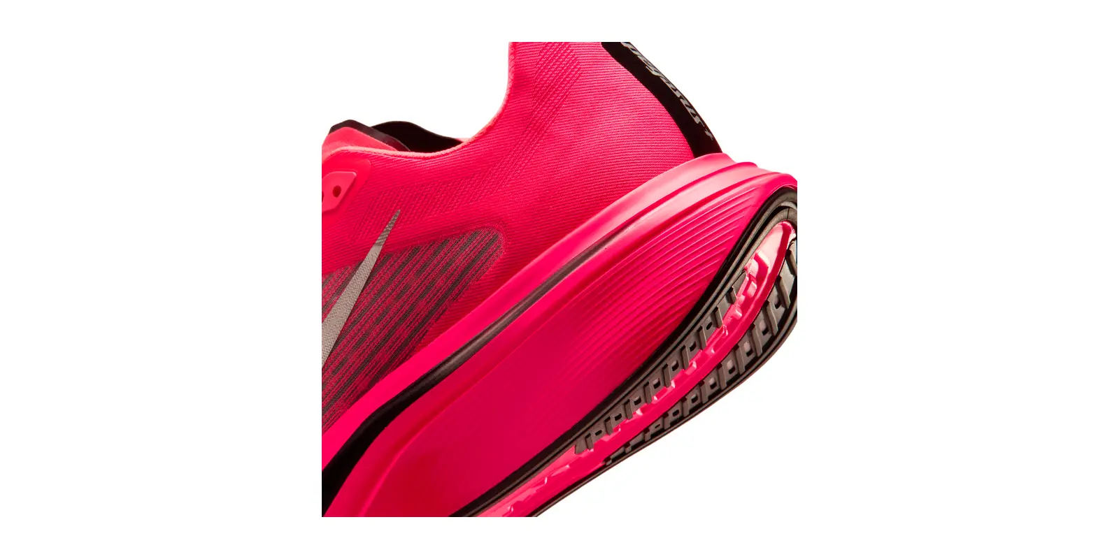 Nike Pegasus Plus 2 in Red