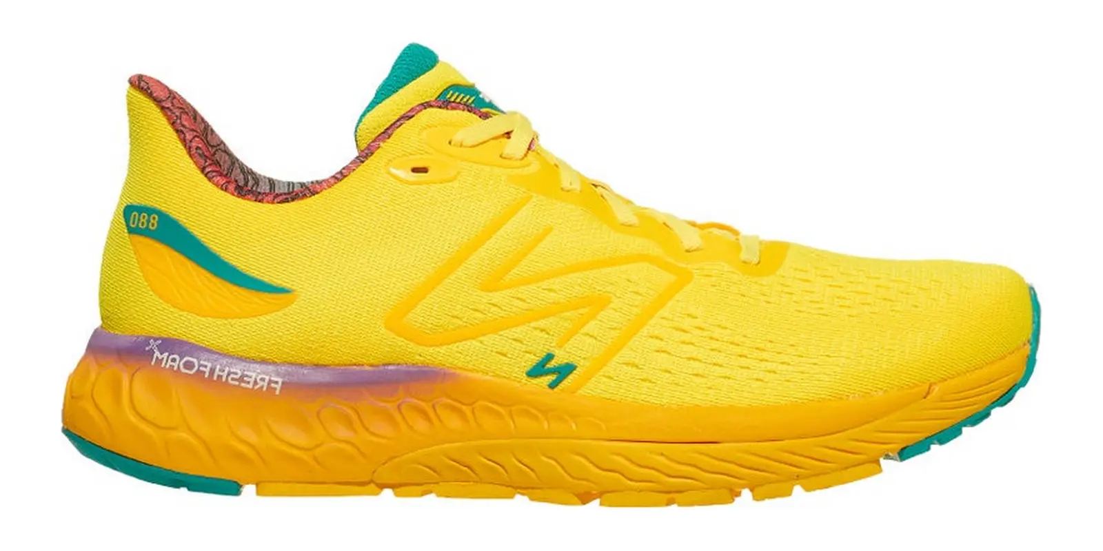 New Balance Fresh Foam X 880 v12 in Egg