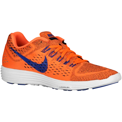 Nike LunarTempo in Total