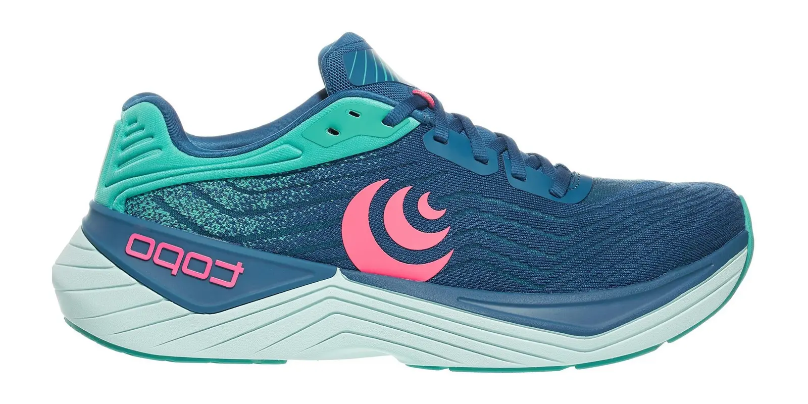 Topo Athletic Ultrafly 5 in Blue / Aqua