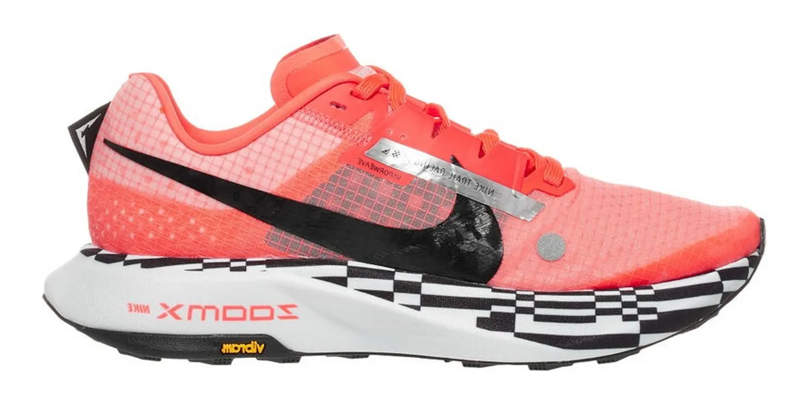 Nike Ultrafly Trail in Crimson / Black / White