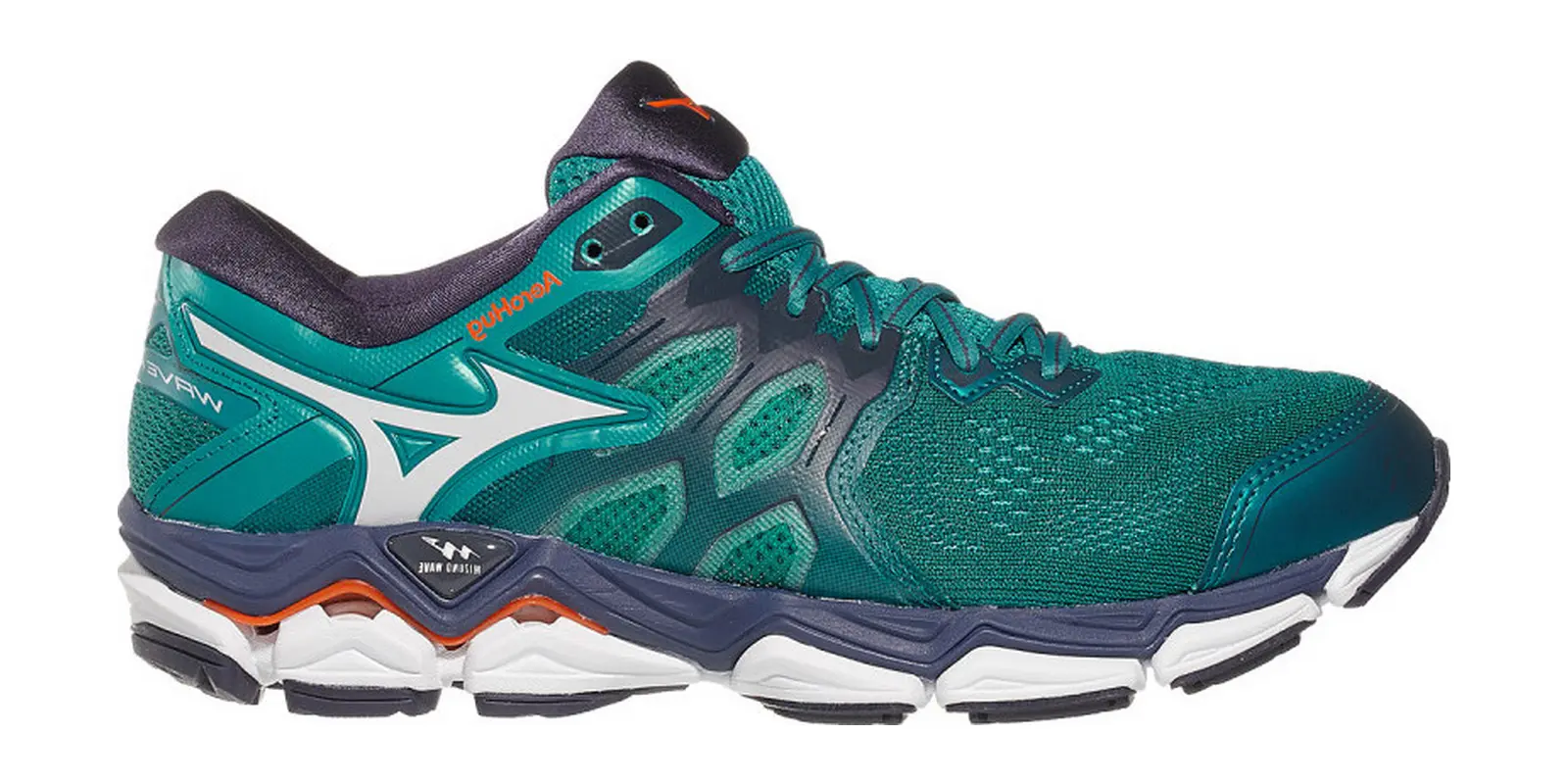 Mizuno Wave Horizon 3 in Ocean