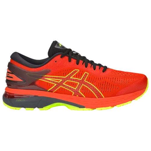 ASICS GEL-Kayano 25 in Cherry