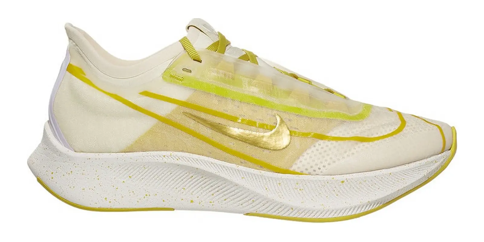 Nike Zoom Fly 3 in Cream / Gold