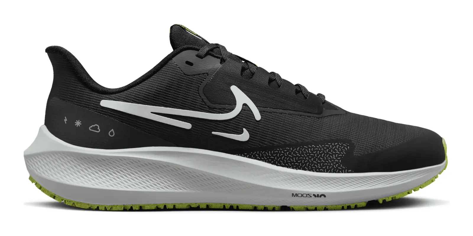 Nike Zoom Pegasus Turbo Shield WP in Black