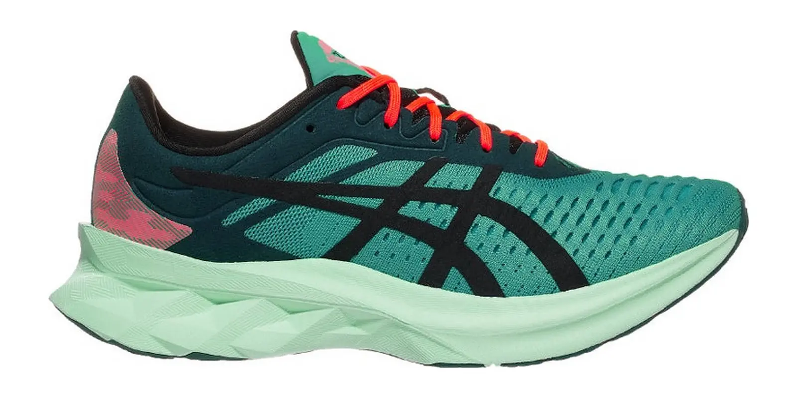 ASICS Novablast 1 in Sps