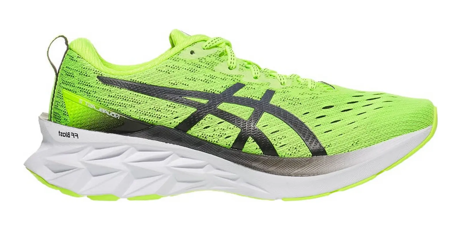 ASICS Novablast 2 in Green / Grey
