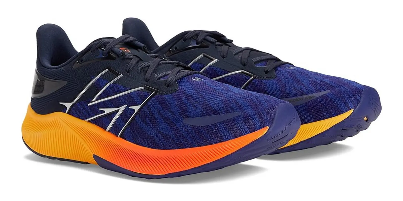 New Balance FuelCell Propel v3 in Victory