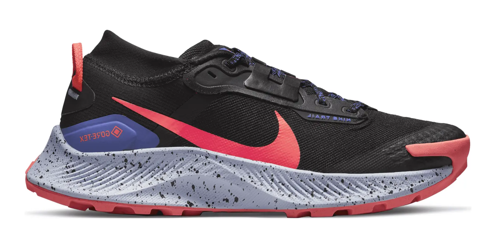 Nike Pegasus Trail 3 in Black