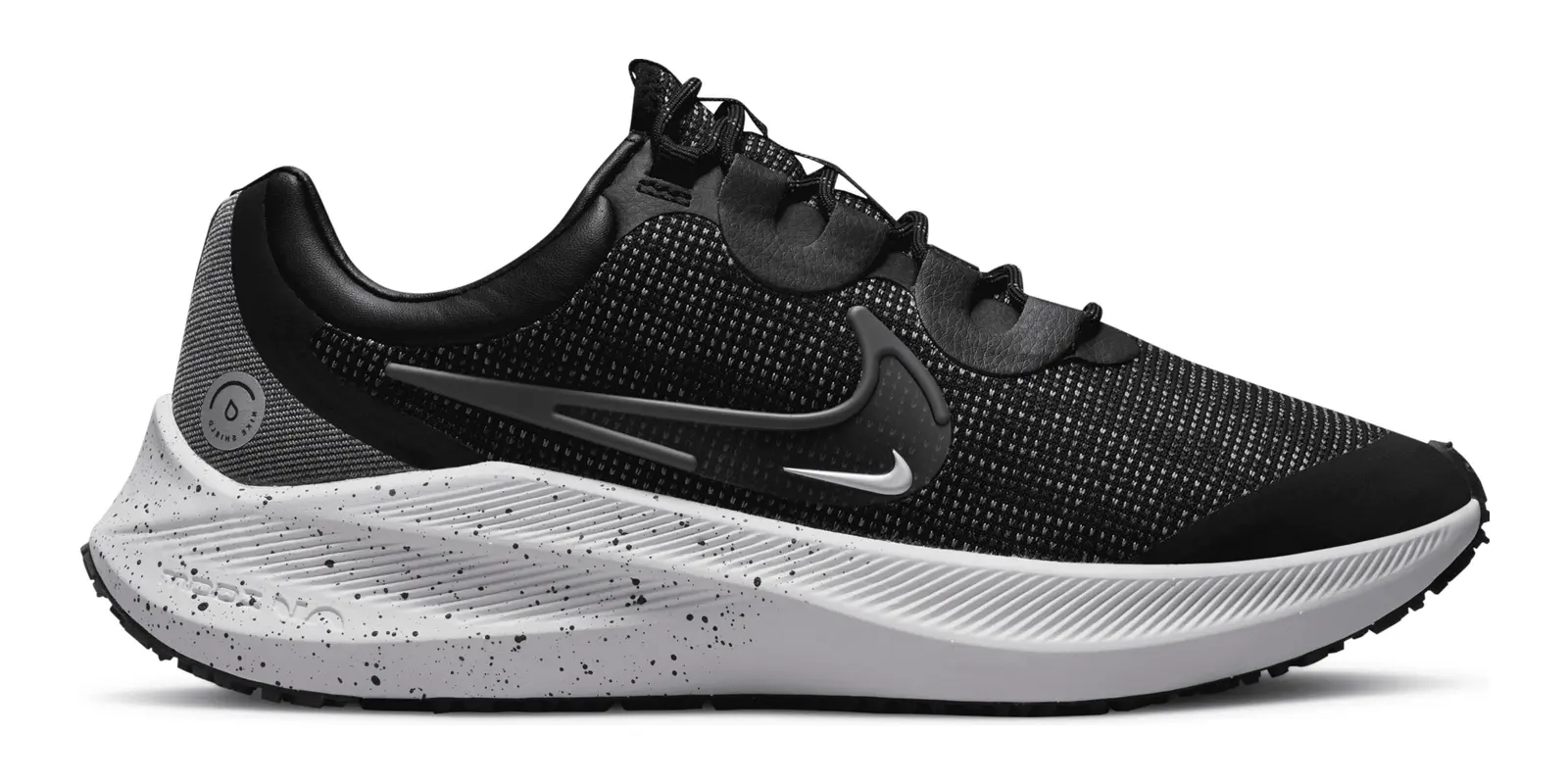 Nike Air Zoom Winflo 8 in Black