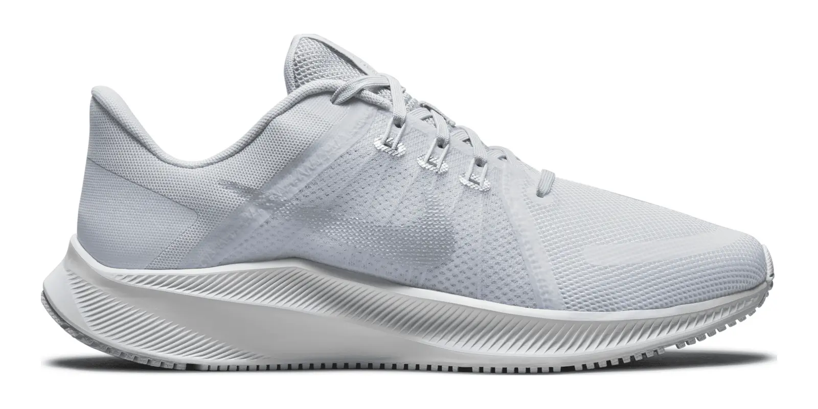 Nike Quest 4 in White