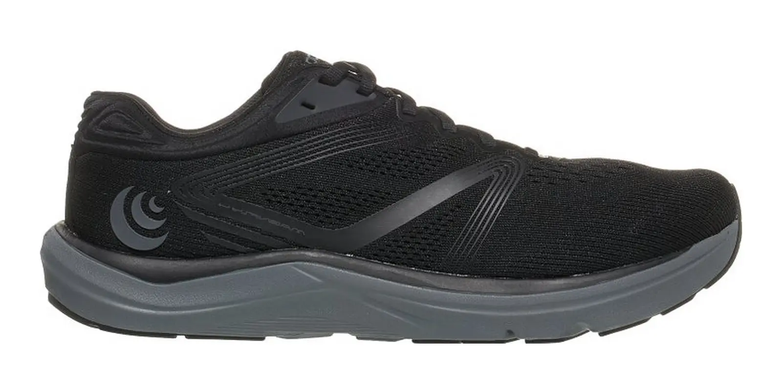 Topo Athletic Magnifly 4 in Black / Charcoal