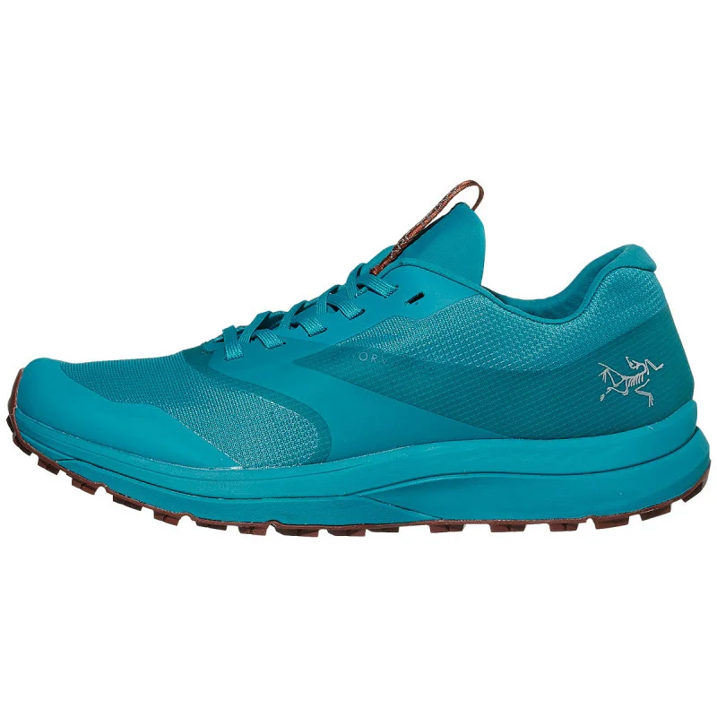 ARC'TERYX Norvan LD in Dark