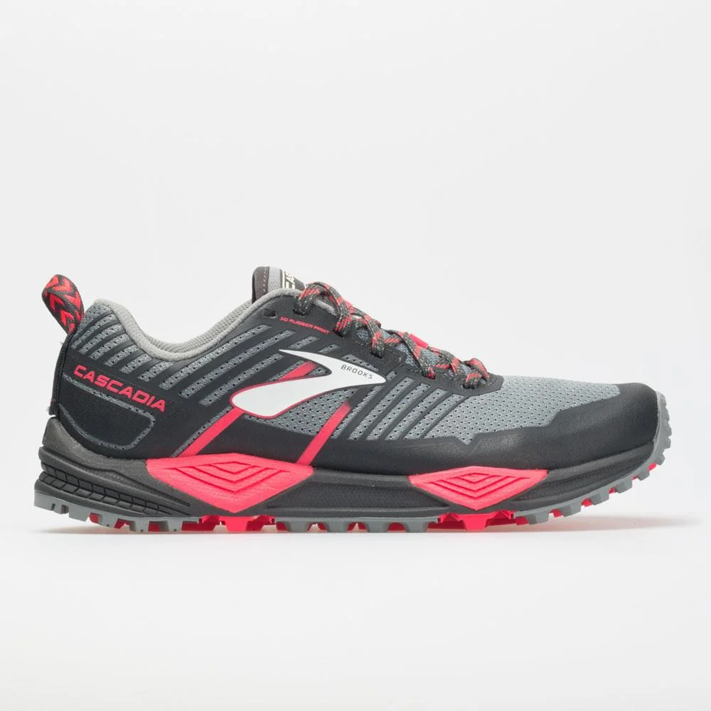 Brooks Cascadia 13 in Grey / Pink