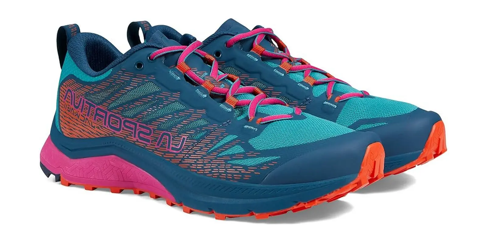 La Sportiva Jackal II in Storm
