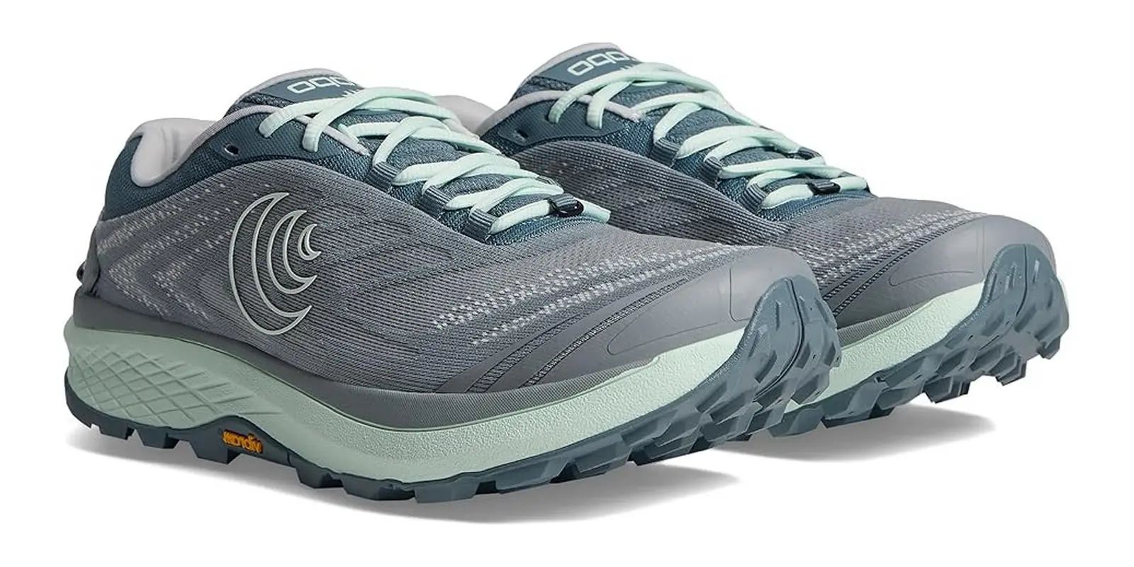 Topo Athletic Pursuit 2 in Grey / Mint