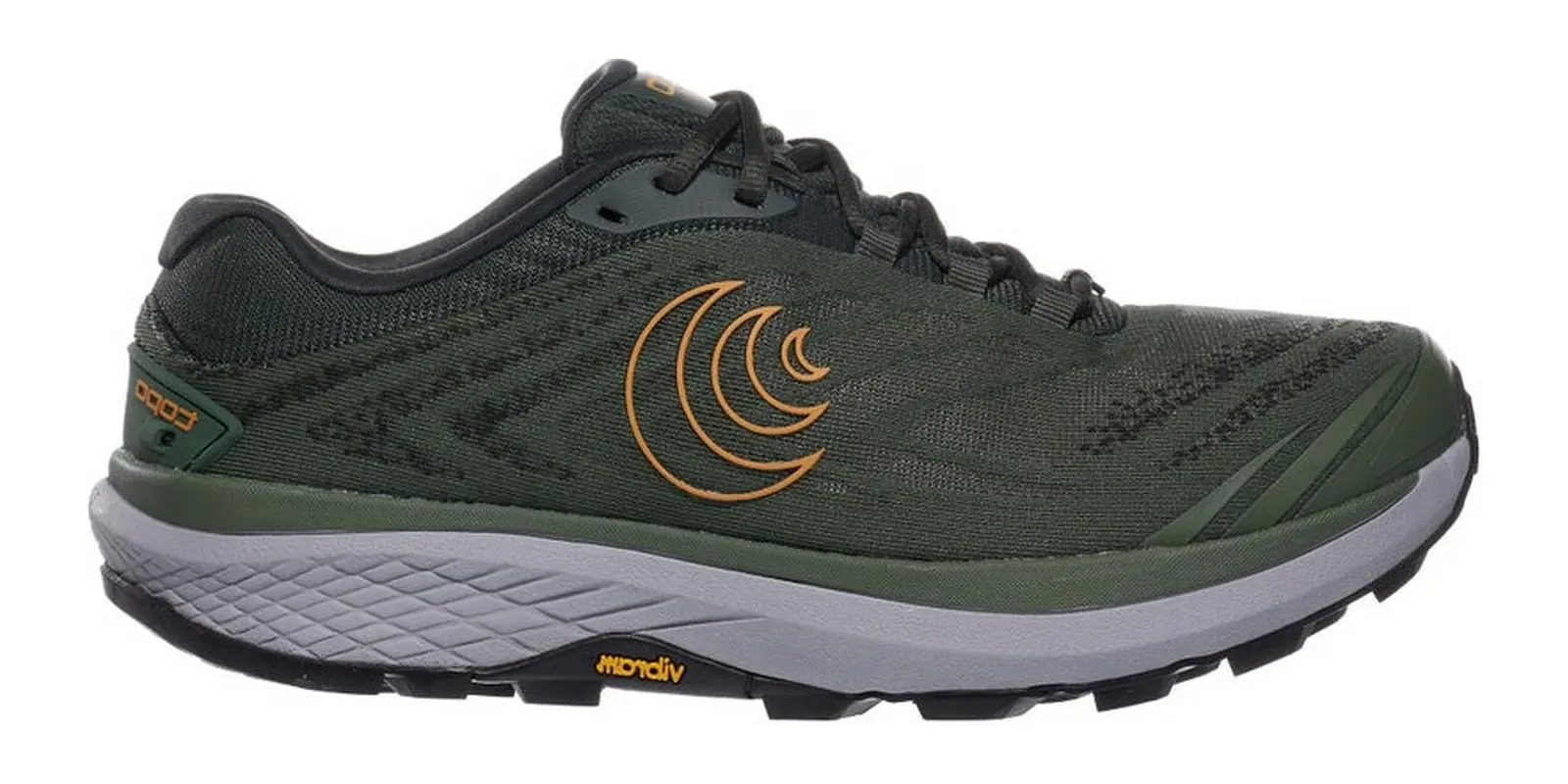 Topo Athletic Pursuit 2 in Green / Orange