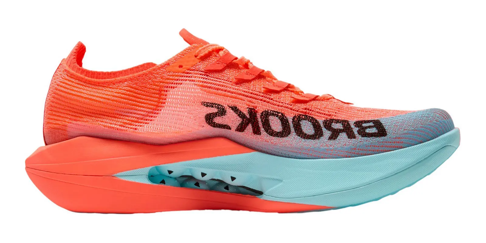 Brooks Hyperion Elite 5 in Pink / Blue