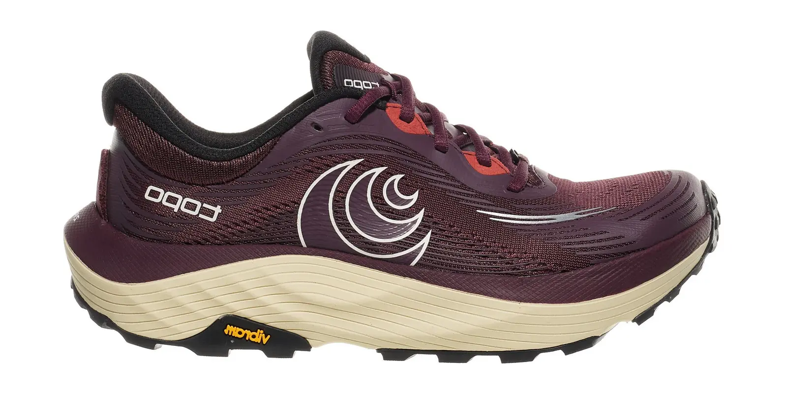 Topo Athletic Ultraventure 5 in Maroon / Tan