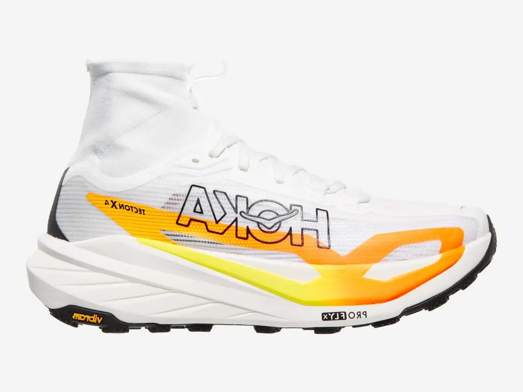 HOKA Tecton X 4 in Frost / Neon Tangerine