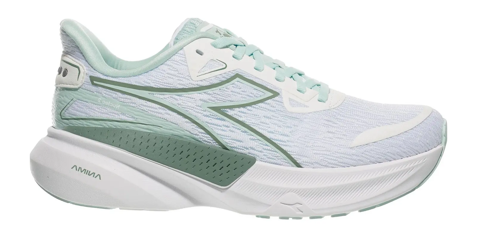 Diadora Nucleo in White / Pastel Blue