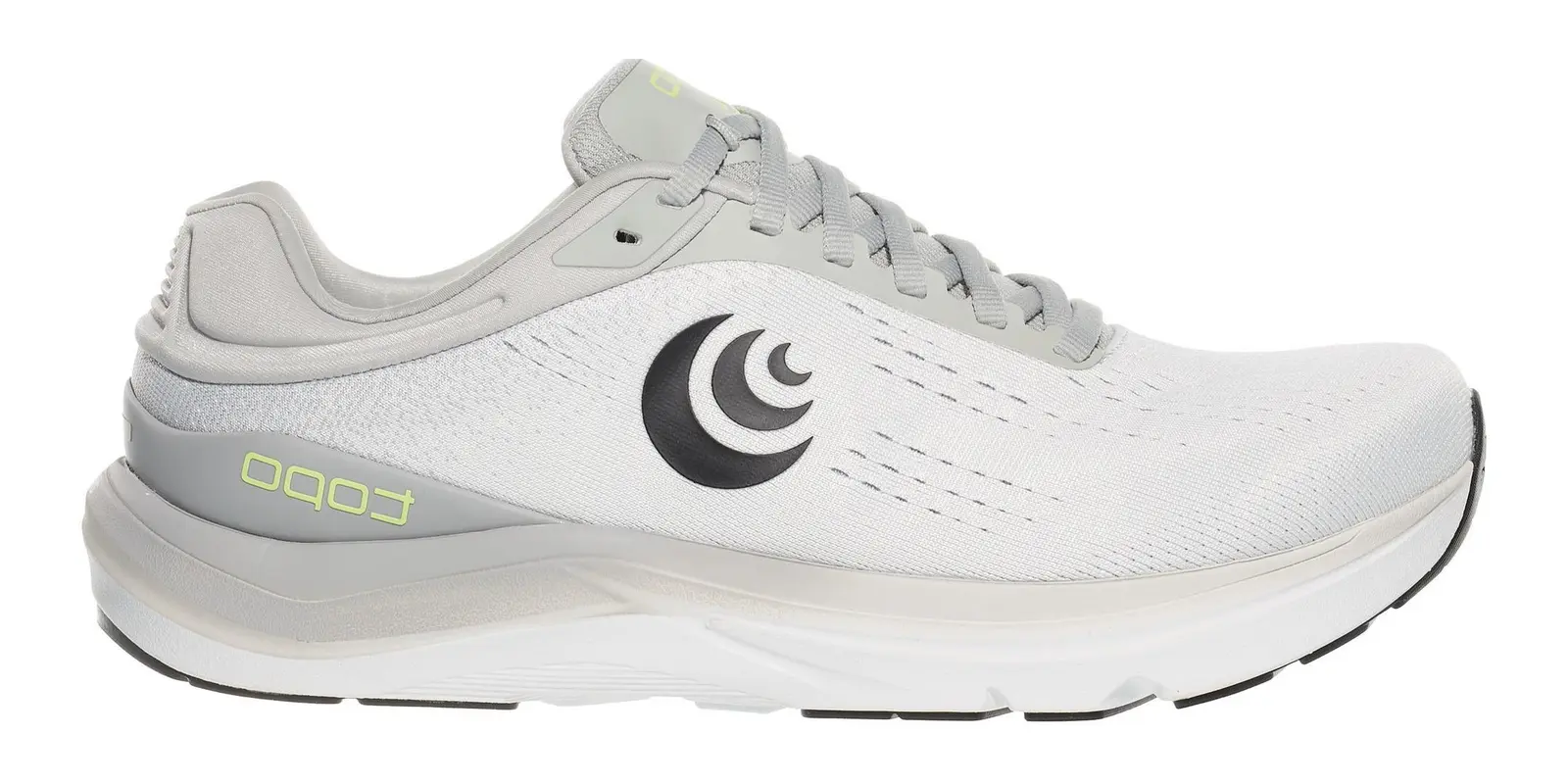 Topo Athletic Magnifly in Charcoal / Black