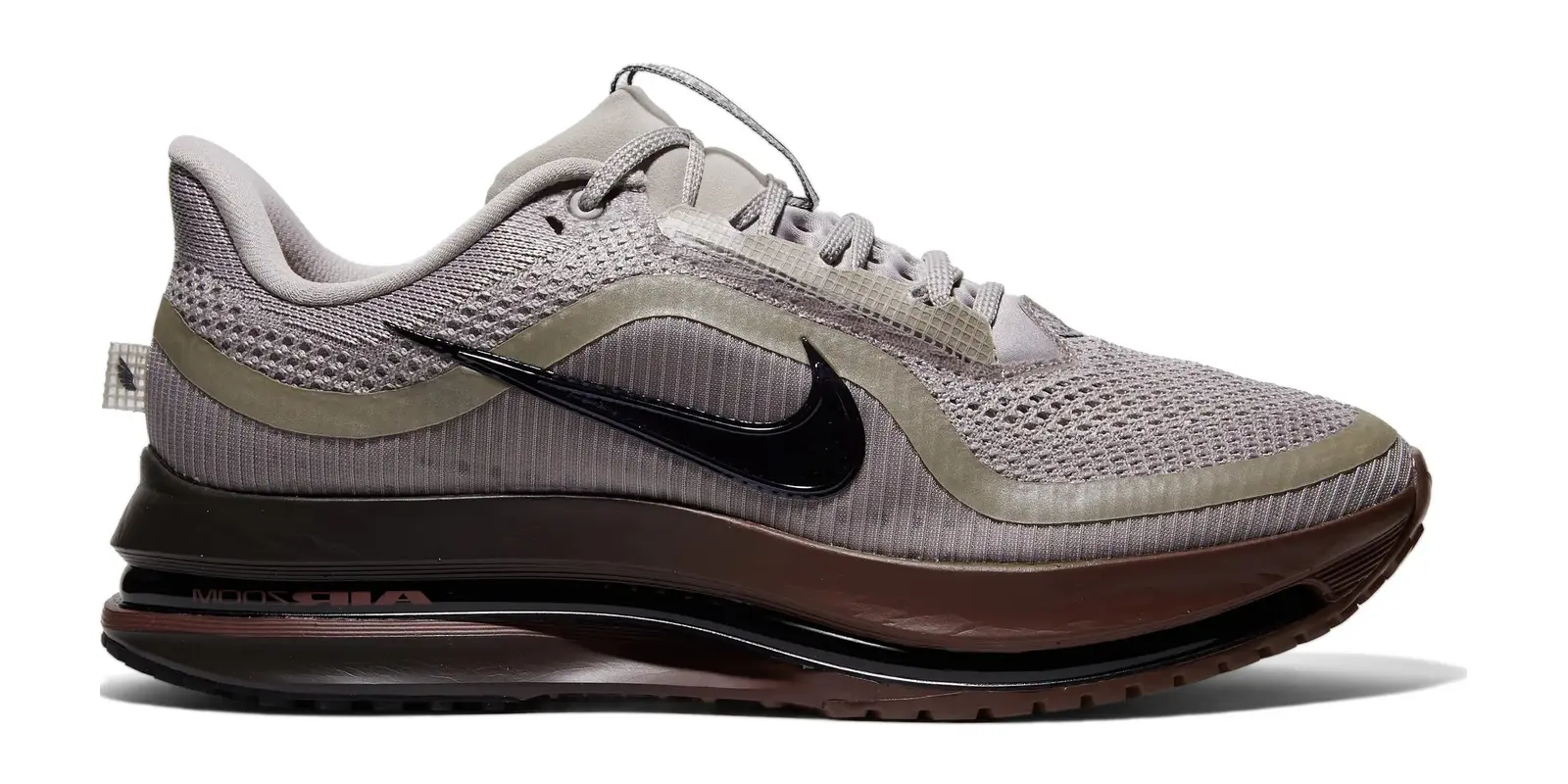 Nike Pegasus Premium in Grey / Black / Redwood