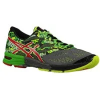 ASICS GEL-Noosa Tri 10 in Carbonfiery