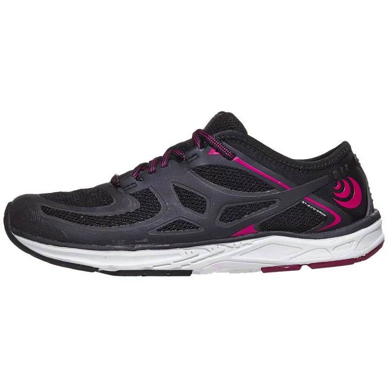 Topo Athletic ST-2 in Blackraspberry