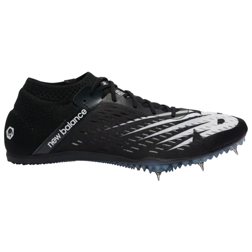 New Balance MD800 v6 in Black / White