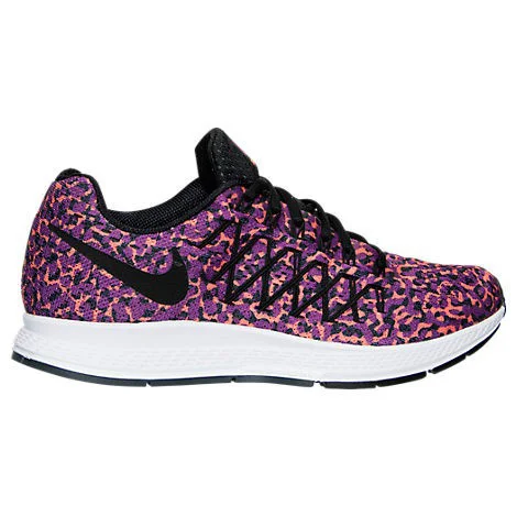 Nike Air Zoom Pegasus 32 in Orange / Purple