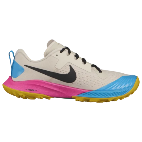 Nike Zoom Terra Kiger 5 in Light