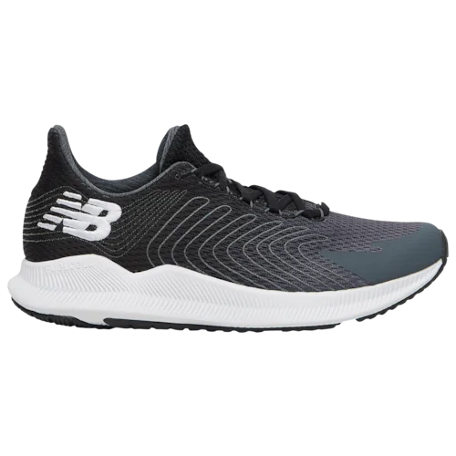 New Balance FuelCell Propel in Leadblack