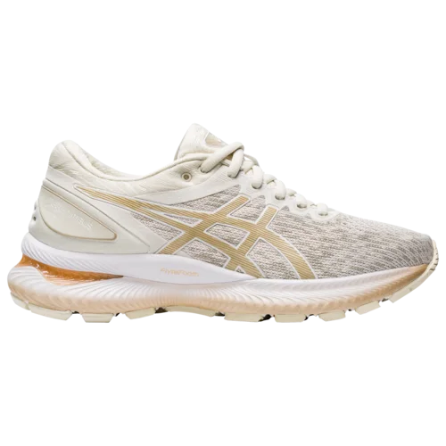 ASICS GEL-Nimbus 22 in Birchchampagne