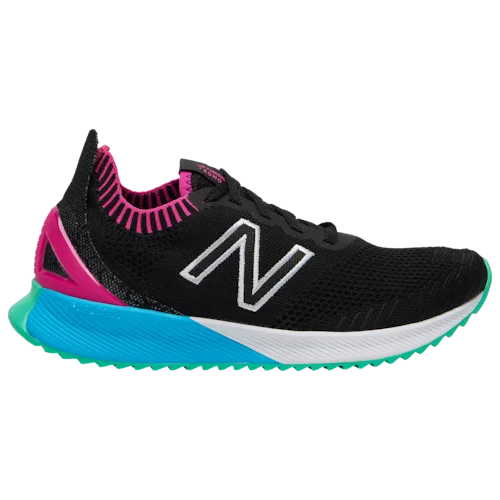New Balance Fuelcell Echo in Blackpeony
