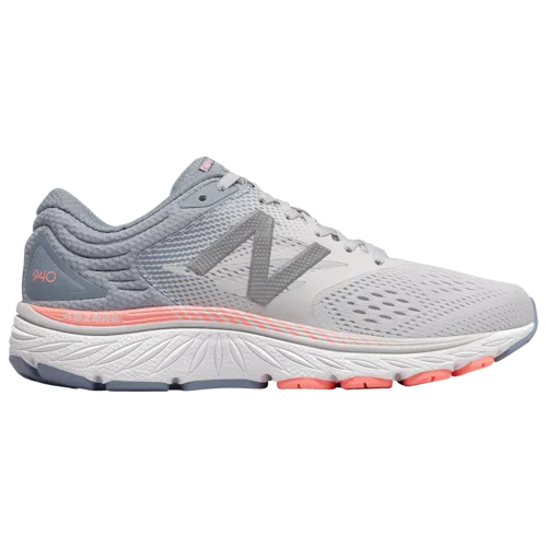 940 v4