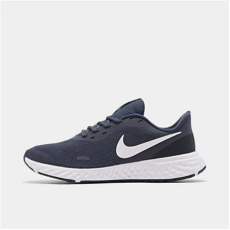 Nike Revolution 5 in Blue